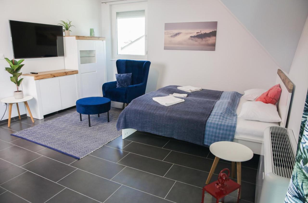 Balkon Apartmanhaz Panzio Balatonfüred Zewnętrze zdjęcie
