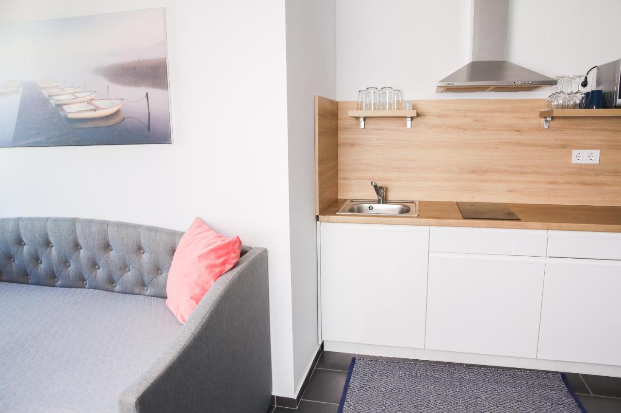 Balkon Apartmanhaz Panzio Balatonfüred Zewnętrze zdjęcie