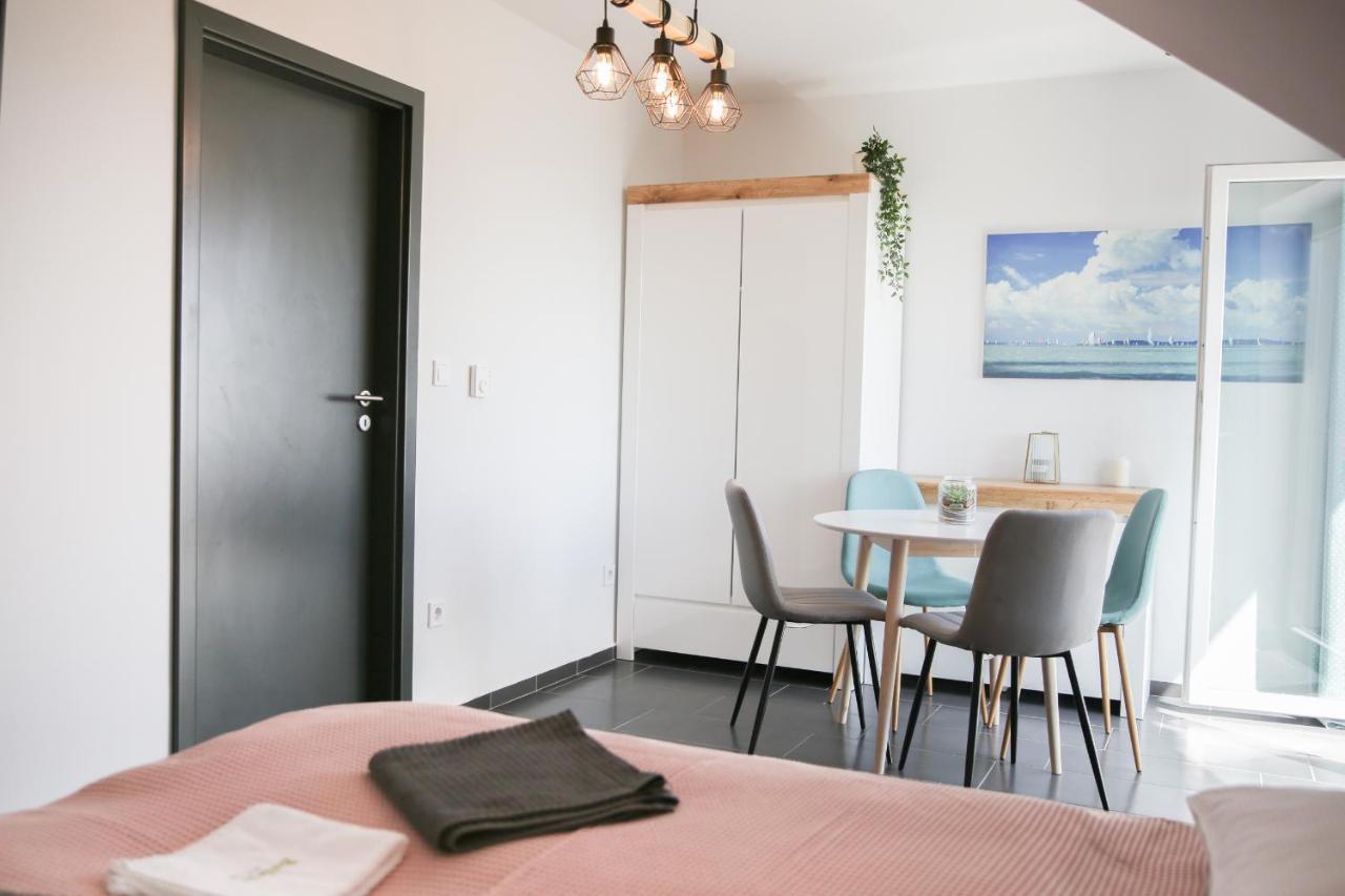 Balkon Apartmanhaz Panzio Balatonfüred Zewnętrze zdjęcie