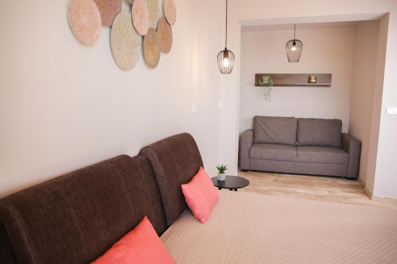 Balkon Apartmanhaz Panzio Balatonfüred Zewnętrze zdjęcie