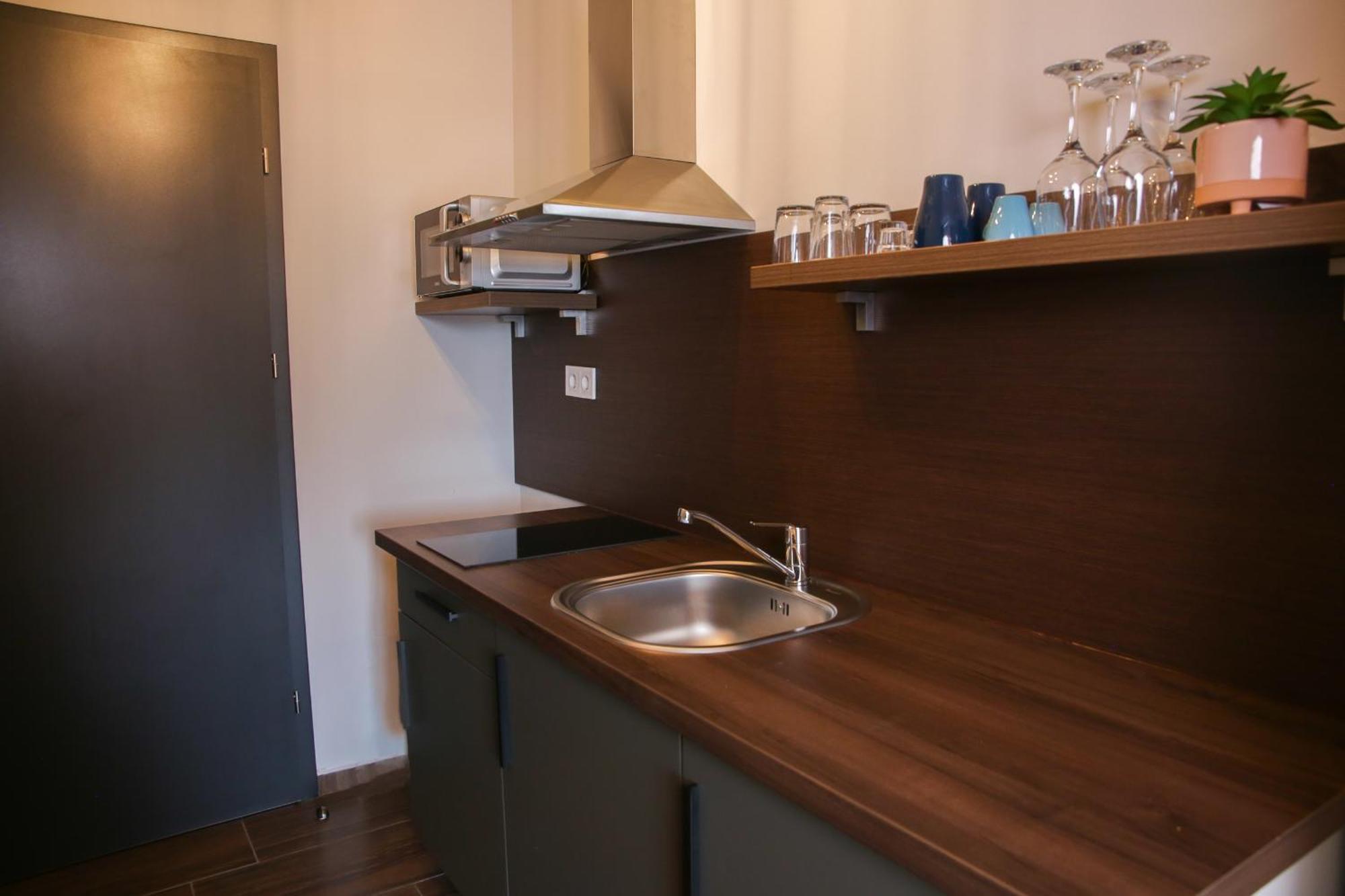 Balkon Apartmanhaz Panzio Balatonfüred Zewnętrze zdjęcie