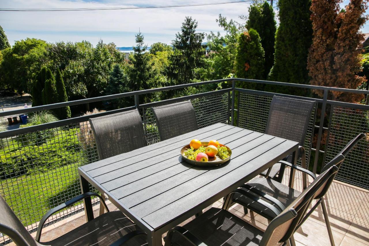 Balkon Apartmanhaz Panzio Balatonfüred Zewnętrze zdjęcie